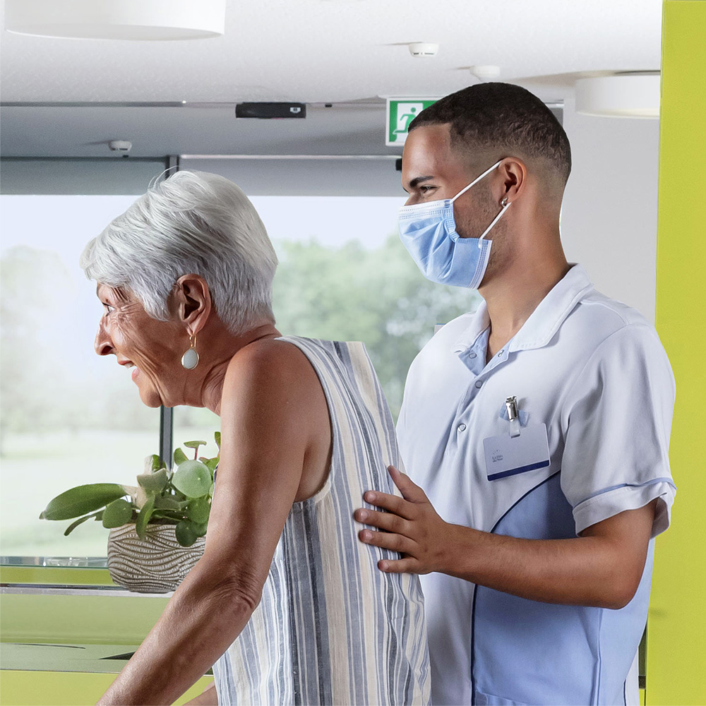 Campagne CHUV grippe 2022 personne agée