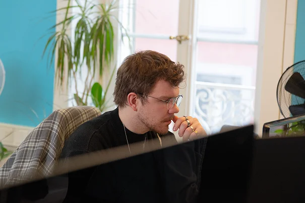 nath travaille sur une animation